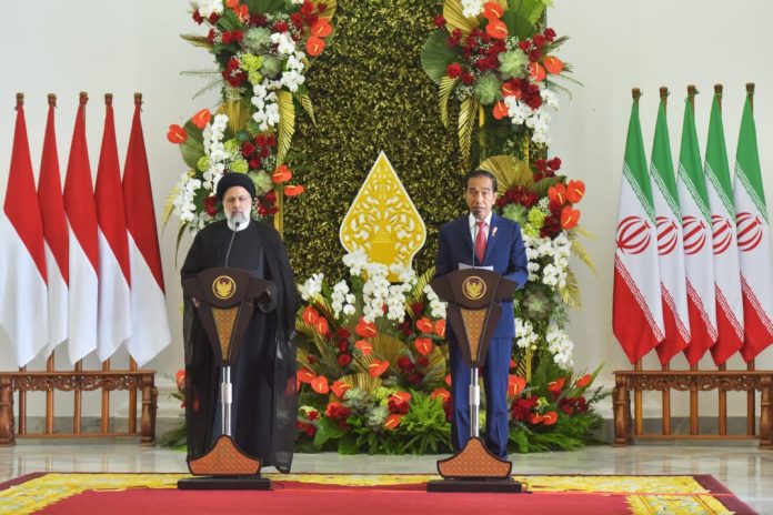 Presiden Jokowi dan Presiden Iran Seyyed Ebrahim Raisi di Istana Bogor, kemarin.