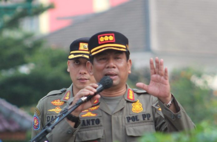 Kepala Satpol PP Jakarta Selatan Nanto Dwi Subekti.