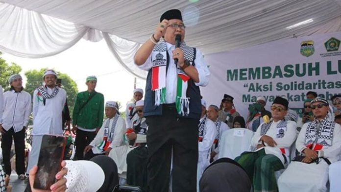 Bupati Tasikmalaya Ade Sugianto saat aksi Bela Palestina