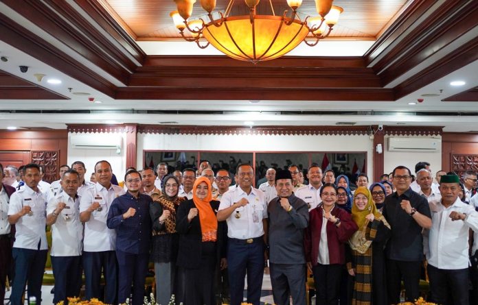 Jajaran Pemkot Jakarta Selatan dan anggota DPRD DKI dapil Jakarta Selatan menggelar pertemuan atau coffe morning pada Rabu (11/9/2024).