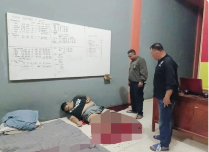 Warga Desa Kasikan, Kecamatan Tapung Hulu, Kabupaten Kampar, digegerkan dengan insiden tragis yang merenggut nyawa Ketua Serikat Pekerja Transportasi Indonesia (SPTI) setempat bernama Suryono.