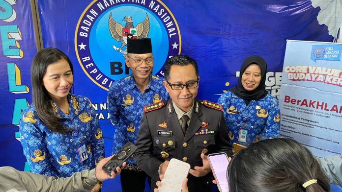 Kepala BNN Kota Jakarta Selatan Kombes Pol. Bambang Yudistira