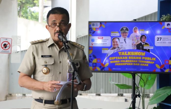 Wali Kota Administrasi Jakarta Selatan M. Anwar meminta seluruh pengelola ruang publik untuk tidak memberikan toleransi terhadap segala bentuk pelecehan terhadap perempuan dan anak di wilayahnya.