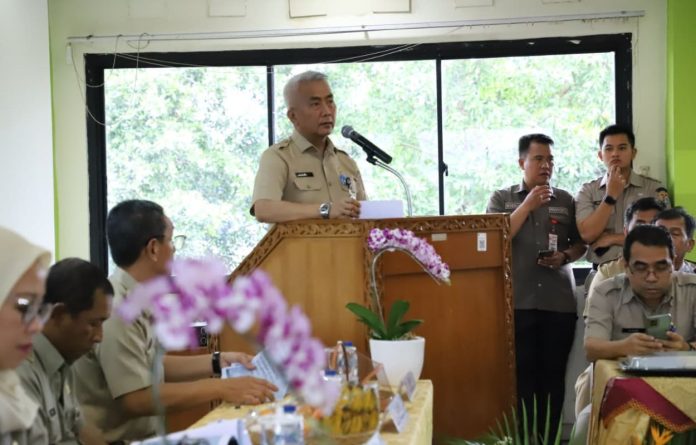 Forum kelurahan tersebut dihadiri Sekretaris Kota Administrasi Jakarta Selatan, Muhklisin, pada Senin (2/2).