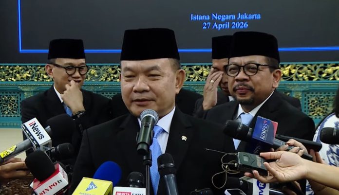 Kepala Staf Kepresidenan Dudung Abdurachman.