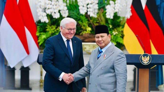 Presiden Republik Federal Jerman, Frank-Walter Steinmeier saat bertemu Presiden Prabowo Subianto di Istana Negara, Senin (15/6/2026).