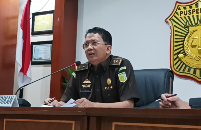 Kuntadi resmi mengemban jabatan sebagai Jaksa Agung Muda Bidang Tindak Pidana Khusus (Jampidsus) menggantikan Febrie Ardiansyah.