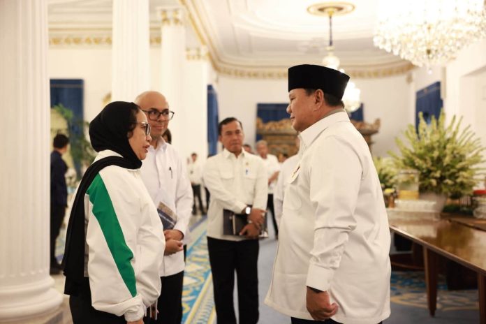 Kepala BGN Nanik S Deyang saat bertemu Presiden Prabowo Subianto di Istana Negara.