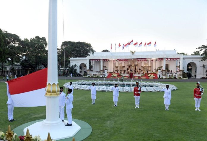 Upacara Peringatan HUT Kemerdekaan Republik Indonesia di Istana Merdeka, Jakarta.
