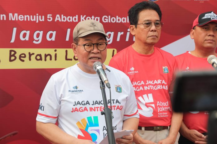 Gubernur DKI Jakarta Pramono Anung dan Wakil Ketua KPK Johanis Tanak saat kampanye antikorupsi di HBKB, Minggu (16/8/2026).