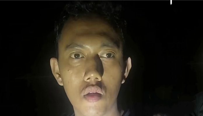 Saepullah (26) terduga pelaku pembunuhan dan pemutilasi jasda dalam karung di Pancoran Mas, Depok. (foto tangkapan layar)