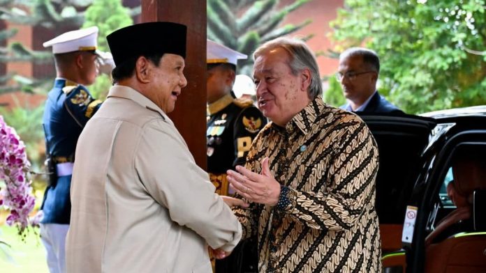 Sekretaris Jenderal Perserikatan Bangsa-Bangsa (PBB) António Guterres saat tiba di kediaman pribadi Presiden Prabowo Subianto di Hambalang, Bogor, Jawa Barat, Minggu (18/10/2026).